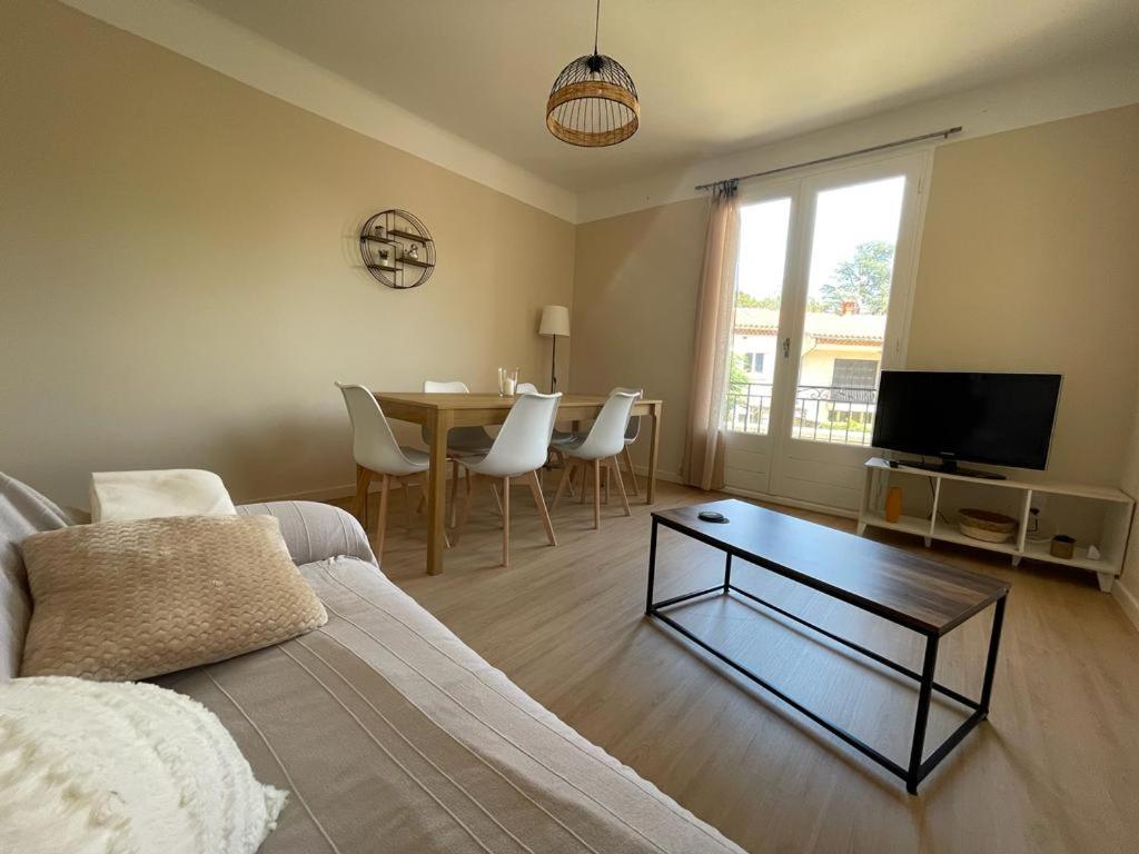 Lg Rite Appartement Avec Jardin Prades  Exteriör bild